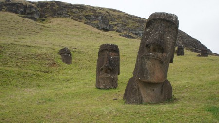 Rano raraku fábrica de Moai